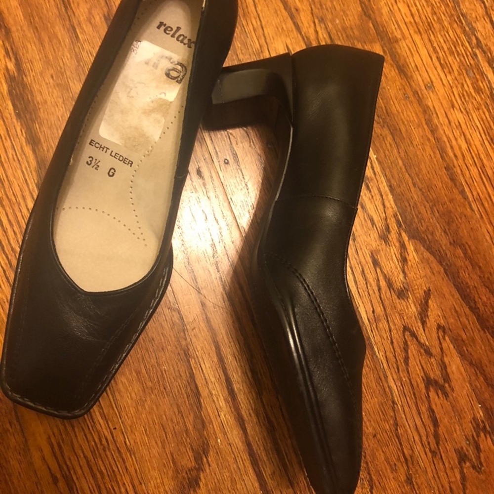 Ara Leather Square Toe Flex Pumps Size 6 (new)